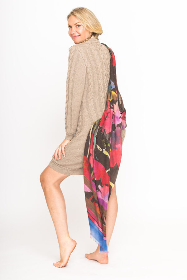 Strickkleid aus Kaschmir mit Zopfmuster – Bild 3
