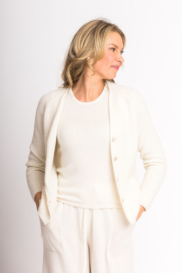 Cardigan in Patentstrick aus Kaschmir – Bild 5