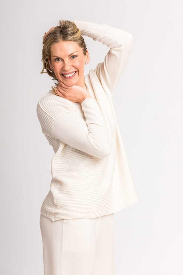 Pullover in Rippenstrick aus reinem Kaschmir – Bild 5