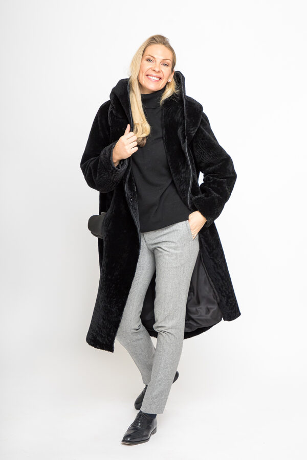 Oversized Teddy-Mantel aus warmen Lammfell